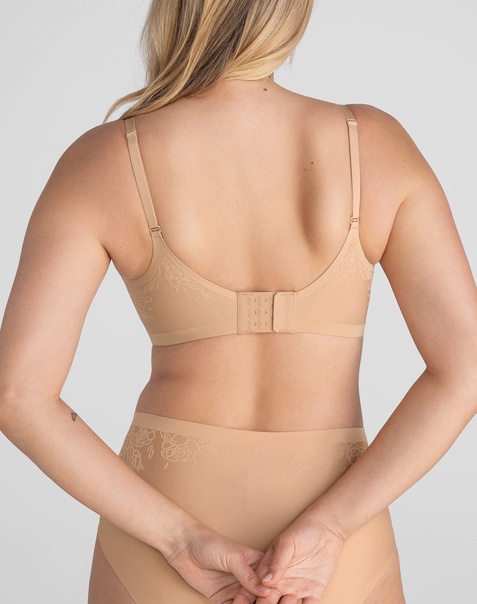SilhouetteRosesBra-Model-Sand-M-Elle-Back.jpg