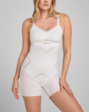MeshSculpt High-Waist Short